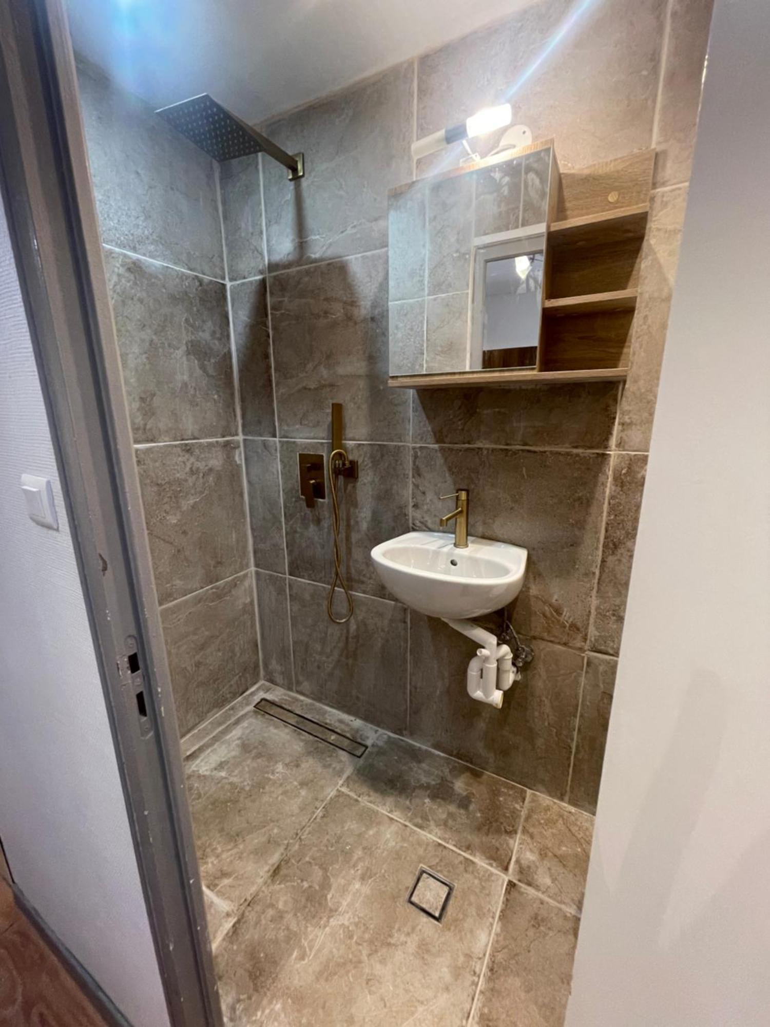 Strasbourg Petit Cocon Emplacement Ideal Centre Ville, Place De Pierre Rdc 25M2 Luaran gambar