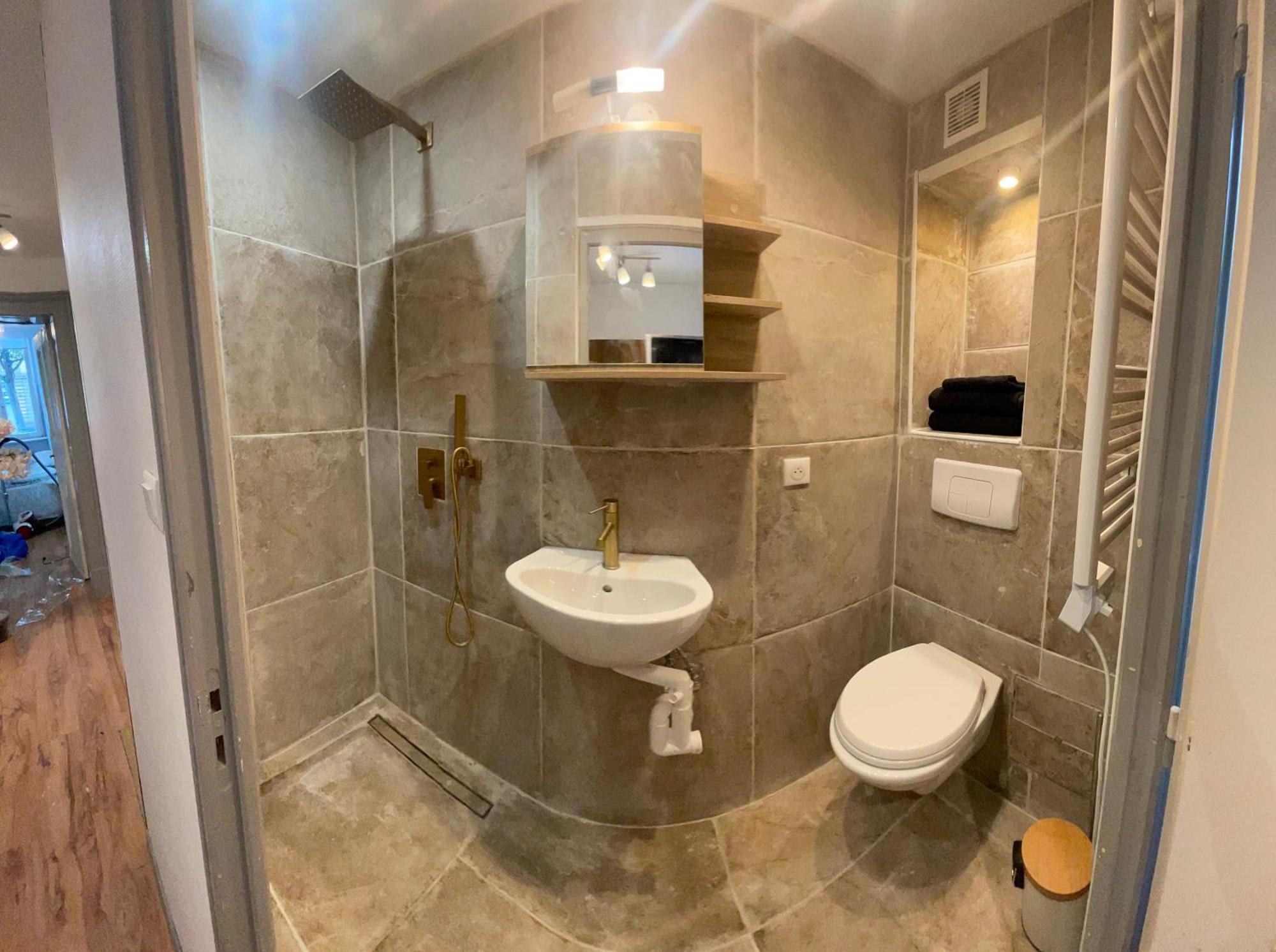 Strasbourg Petit Cocon Emplacement Ideal Centre Ville, Place De Pierre Rdc 25M2 Luaran gambar