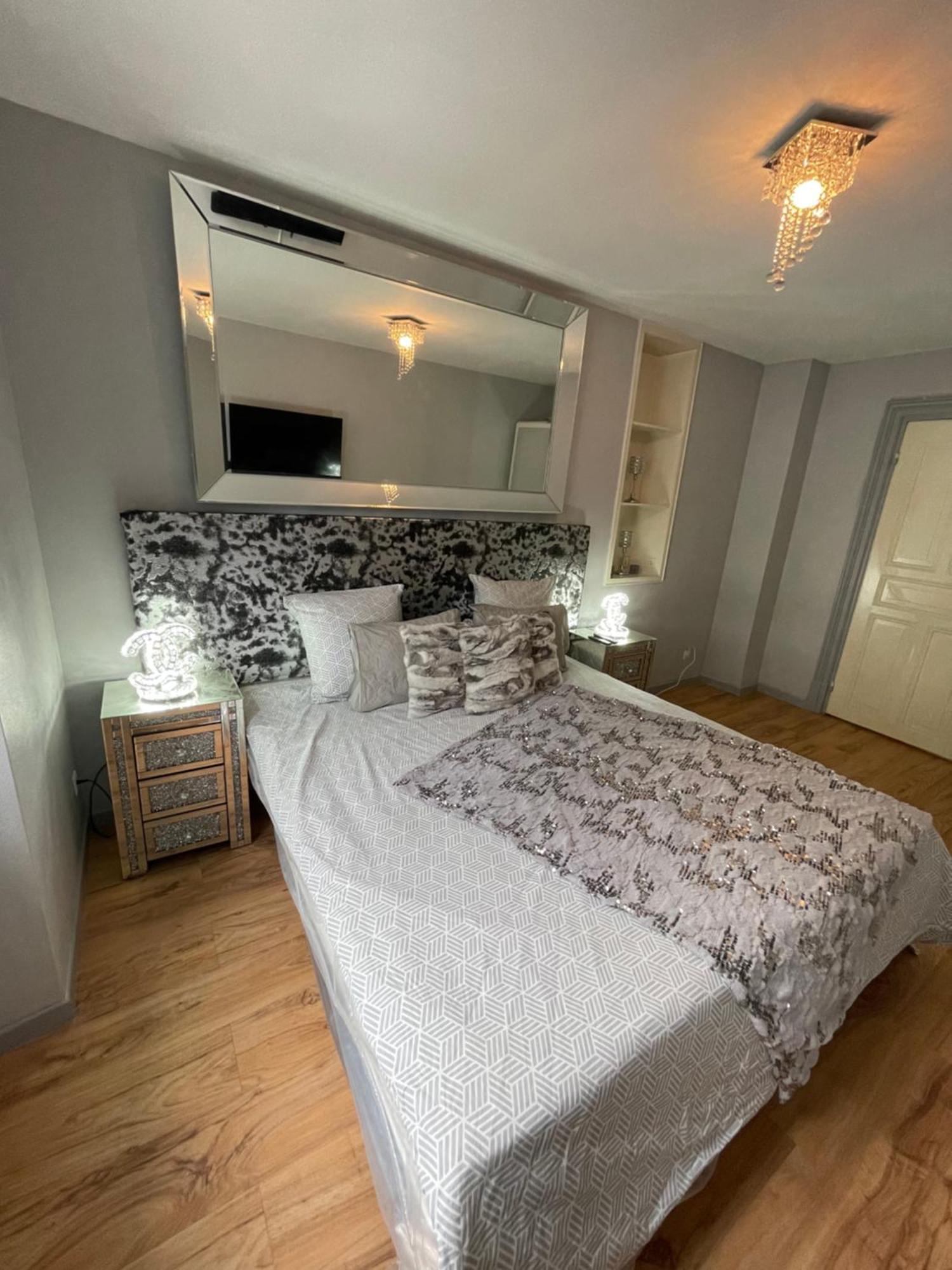 Strasbourg Petit Cocon Emplacement Ideal Centre Ville, Place De Pierre Rdc 25M2 Luaran gambar